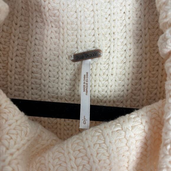 Free People Swim Too Deep Sweater Turtleneck Neutral Cream Oversized Cozy- L - Picture 4 of 7